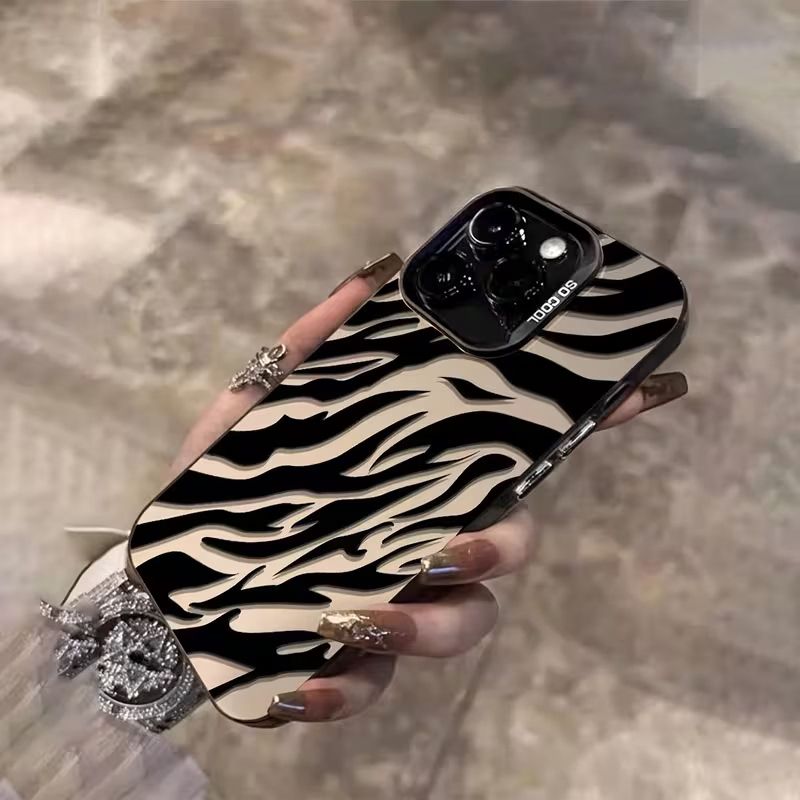 Zebra Pattern Black Advanced I - Apple Iphone 15 Pro Max 评论和价格